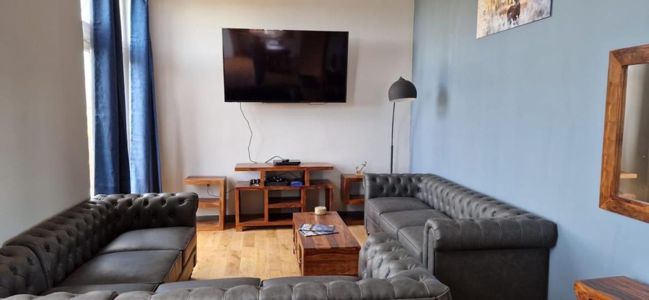 קרבוסט Luxury 4 Bedroom Cottage With Stunning Views Near Fairy Pools! מראה חיצוני תמונה