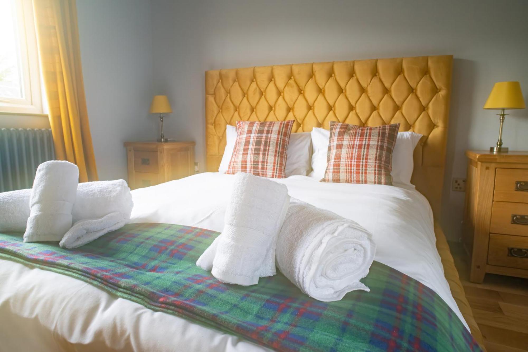 קרבוסט Luxury 4 Bedroom Cottage With Stunning Views Near Fairy Pools! מראה חיצוני תמונה