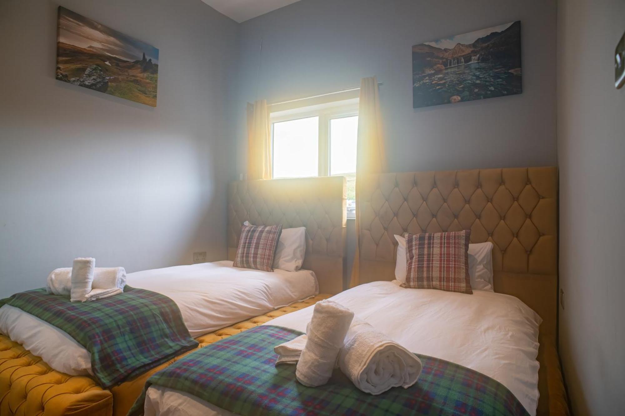 קרבוסט Luxury 4 Bedroom Cottage With Stunning Views Near Fairy Pools! מראה חיצוני תמונה